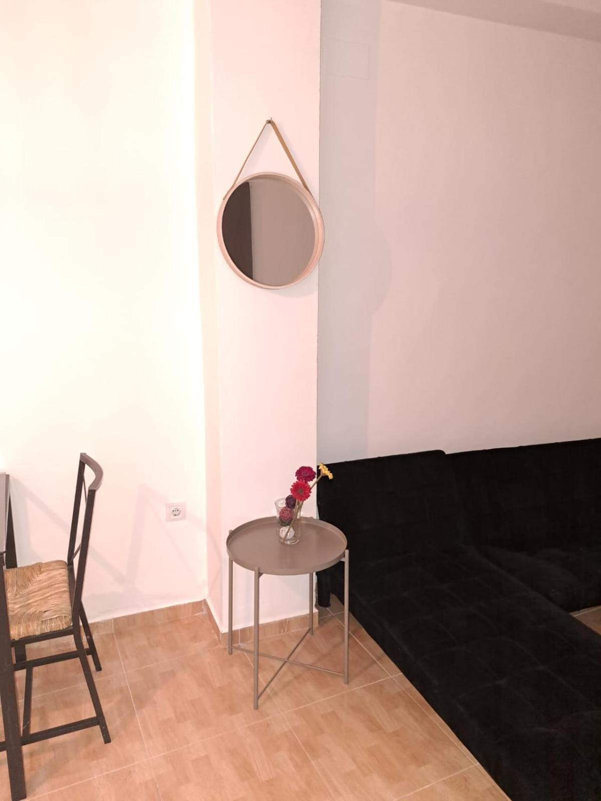 Liam Studio In Sevilla Centric Экстерьер фото
